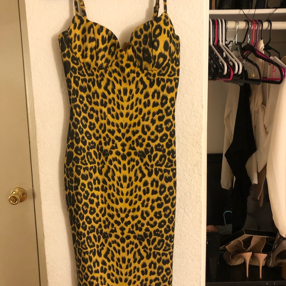 Cheetah body con dress